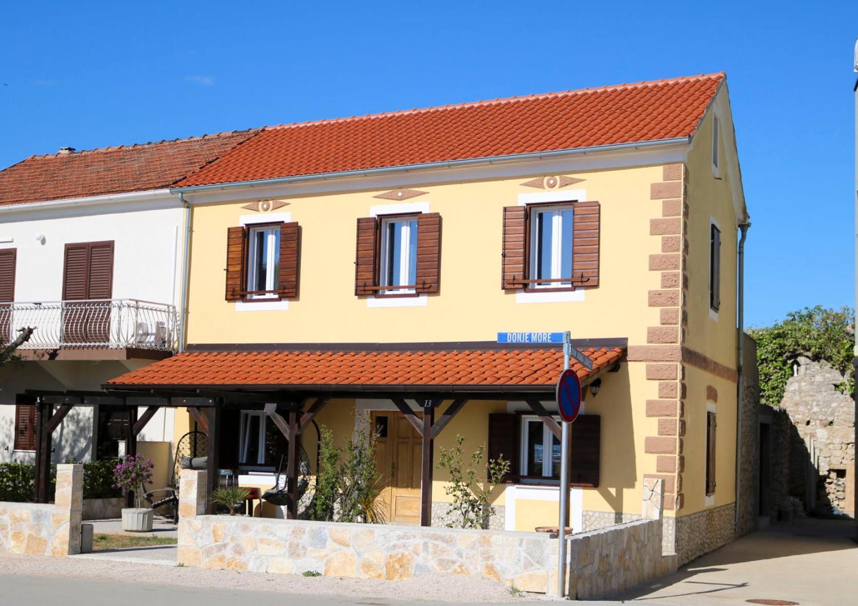 Villa Galleria Sukosan Exterior photo